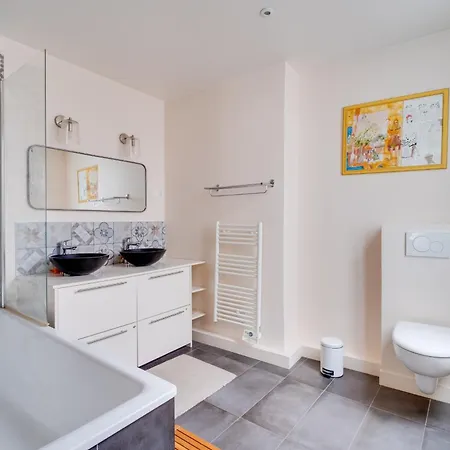 Διαμέρισμα Frederick Lemaitre - Ci - Cozy With Balcony Παρίσι